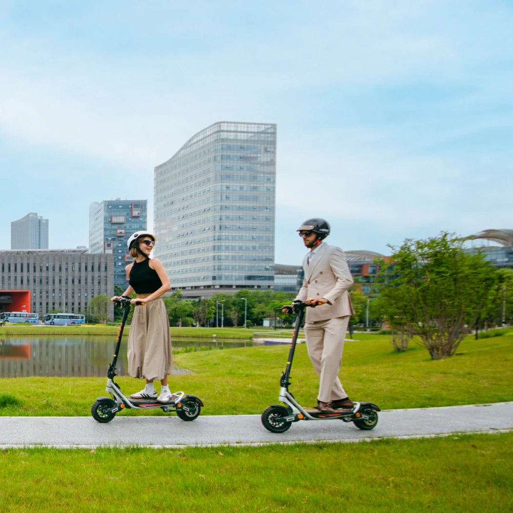 KuKirin Daily Travel Electric Scooters EU (Urban Commuting Scene)