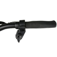 Anti-slip rubber handle grip and twist throttle control of KuKirin G2 Pro city electric scooter, ergonomic riding design
