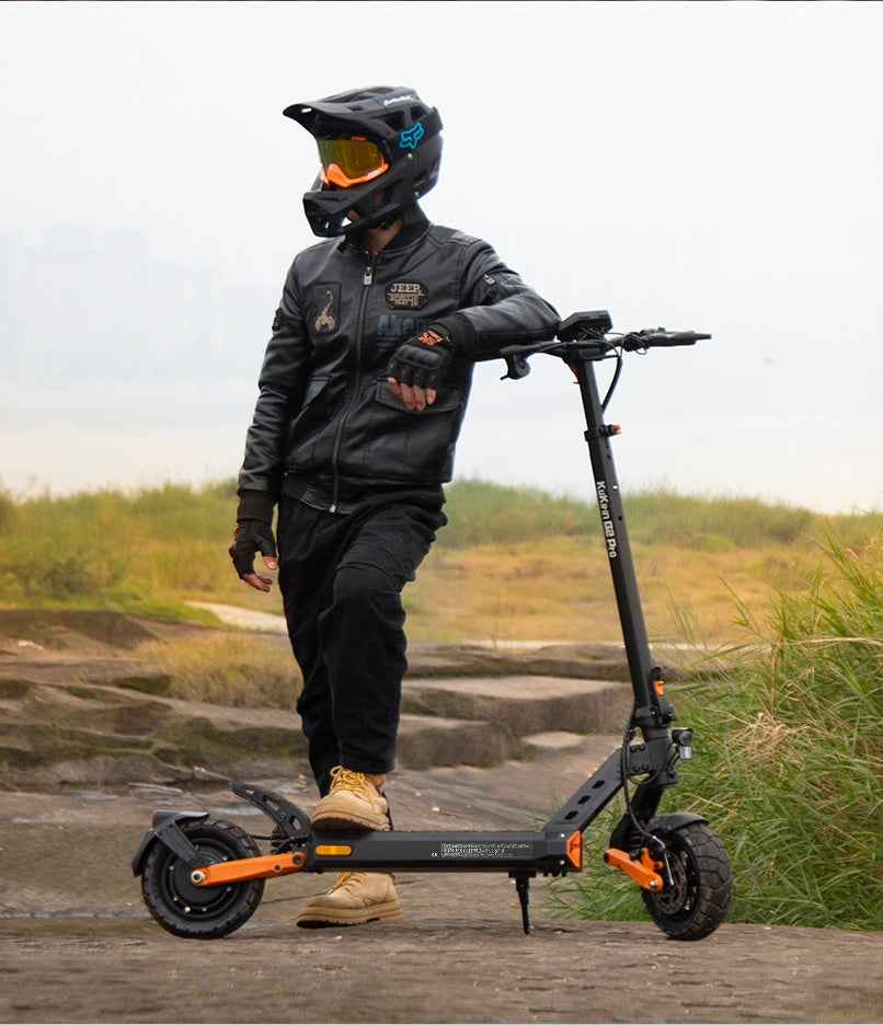 alt
KuKirin G2 Pro ABE elscooters batteriprestanda, 48V 15.6Ah kapacitet för en räckvidd på 65km